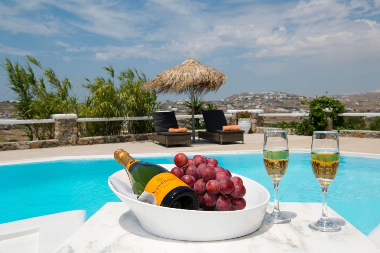 Tatiana Villa & Apartments Klouvas Luaran gambar