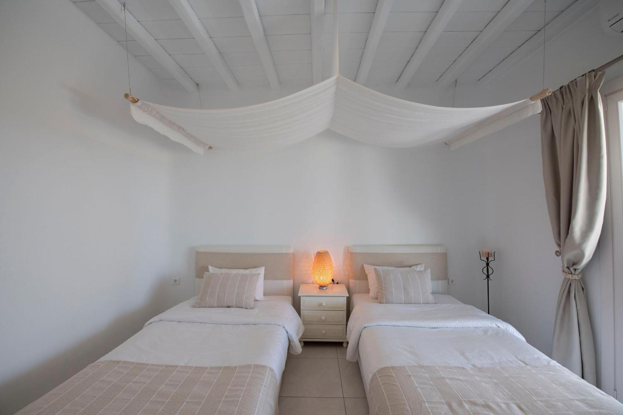 Tatiana Villa & Apartments Klouvas Luaran gambar